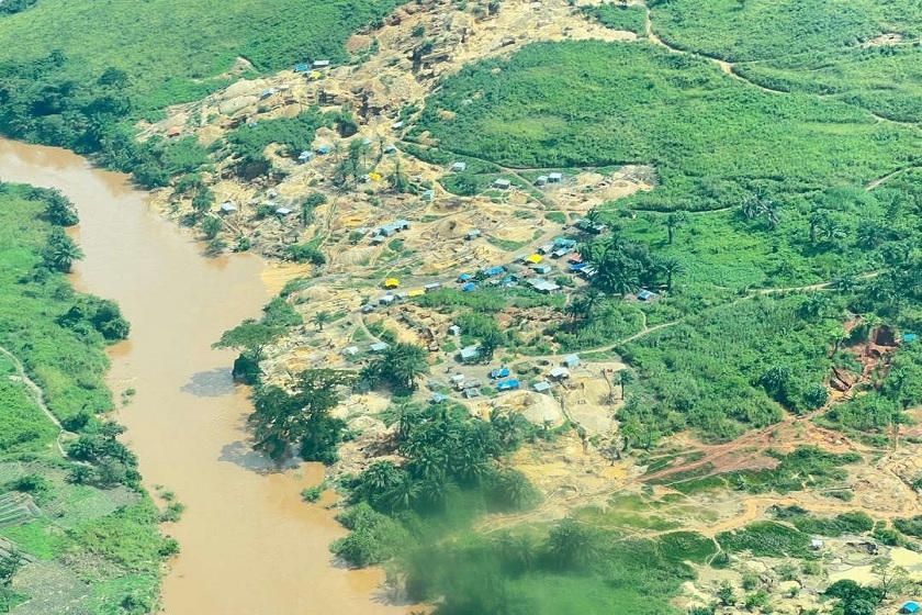 Vue d'un site d'exploitation chinoise 